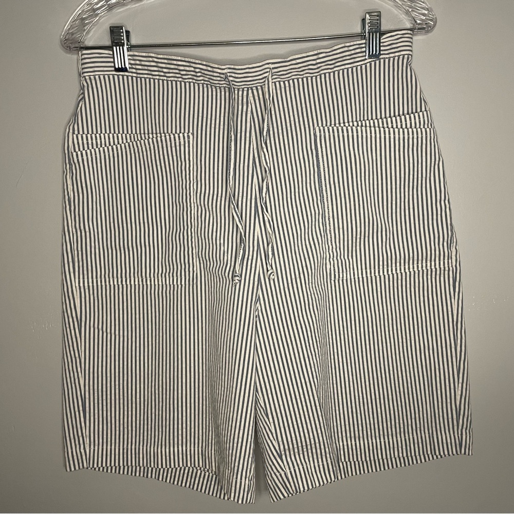 Denim & Co Vintage Blue White Stripe Shorts 4 Pockets Elastic Waist 7" Inseam - Picture 7 of 16